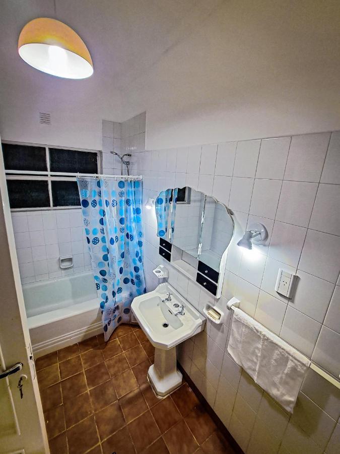 Qaway Hostel Salta Ngoại thất bức ảnh